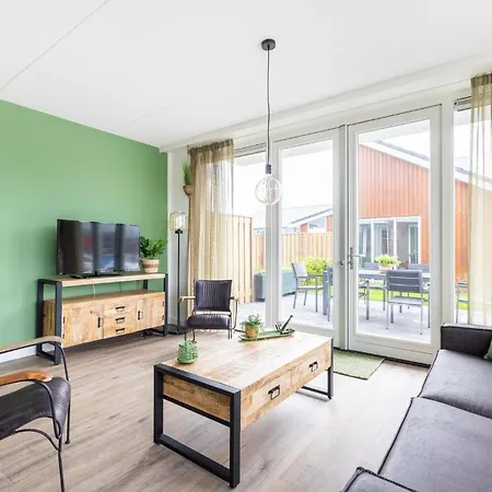 Saskerlei Holiday home *
