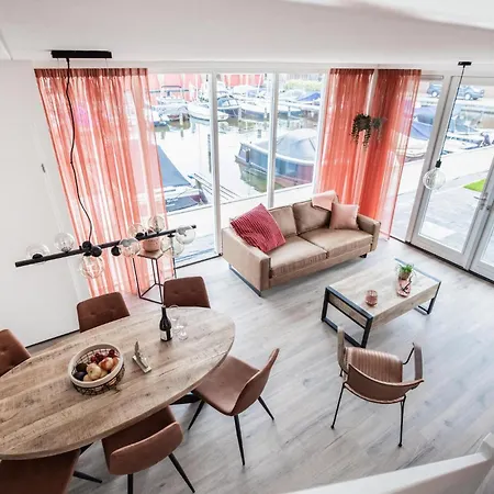 Saskerlei Holiday home